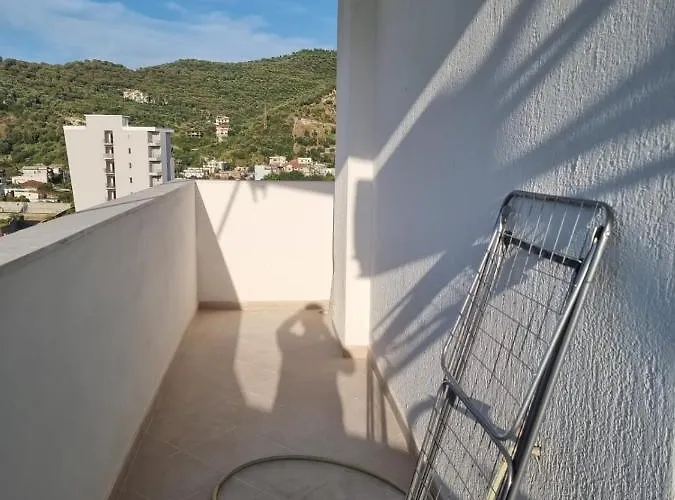 Lungo Mare//newly Furnished 2+2 Appartamento Vlorë