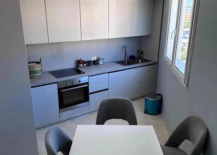Daire Lungo Mare//newly Furnished 2+2 *